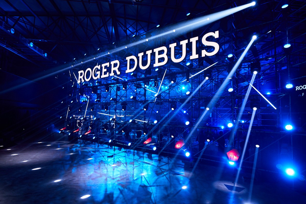 【腕錶天書】亞洲限定的彩虹魅力!Roger Dubuis推出彩色寶石的Excalibur Blacklight系列!