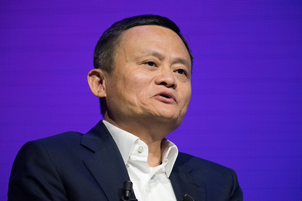阿里巴巴創辦人馬雲早前在烏克蘭基輔國際經濟論壇上,談及自己一手打造的阿里王國時表示,如果再給自己一次機會,自己會「盡力限制」阿里巴巴的企業規模,不要做得太大。