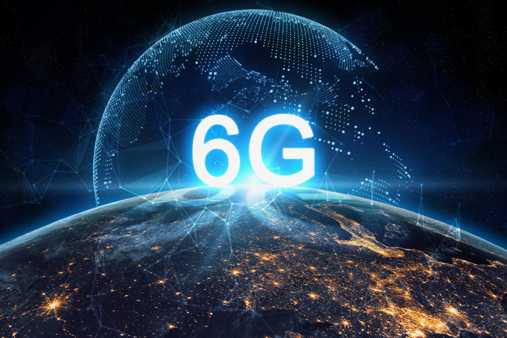 根據媒體報道,此款由磷化锢(InP)化合物半導體製造的6G超高速芯片,已在300GHz頻段進行了高速無線傳輸實驗。
