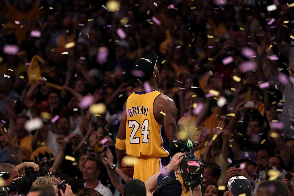 【時尚品味】Kobe Bryant的時尚傳奇!見證無可取代的潮流歲月!