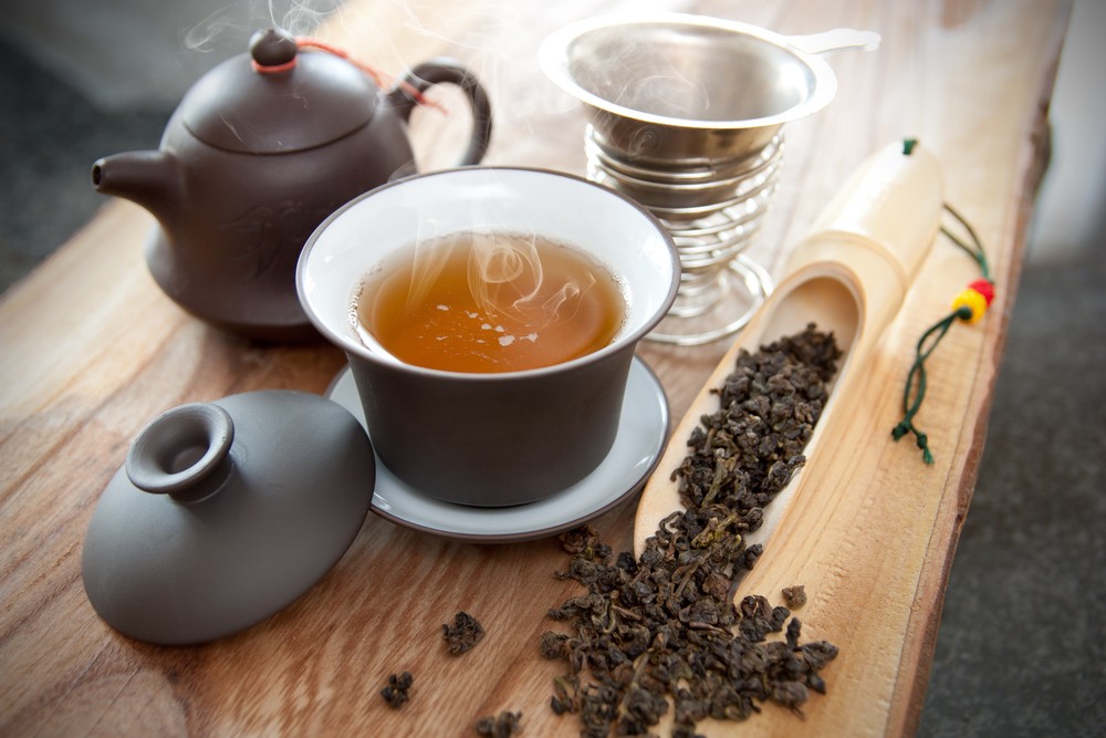 含有鐵、鈣等礦物質的烏龍茶能夠幫助分解脂肪,防止身體吸收過多脂肪。