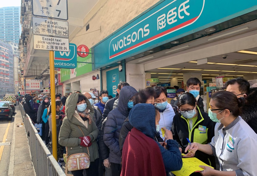 武漢肺炎情勢升溫,引起全球關注。上個月尾,梁卓偉曾就武漢肺炎事件在醫學期刊《刺血針》發表文章。