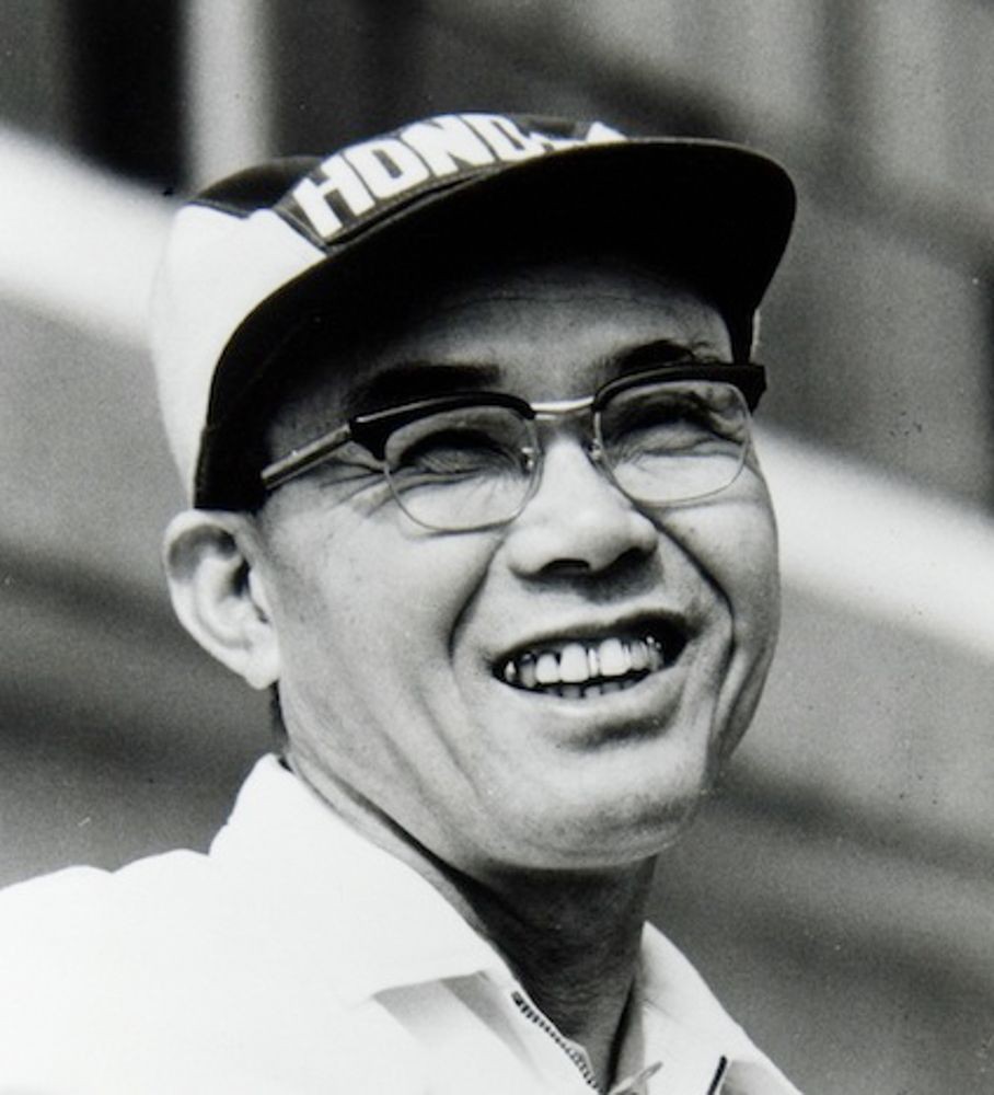 本田(HONDA)創辦人本田宗一郎自小對發動機有著天生的痴迷,憑著熱情、堅持加上努力不懈地「為興趣工作」。