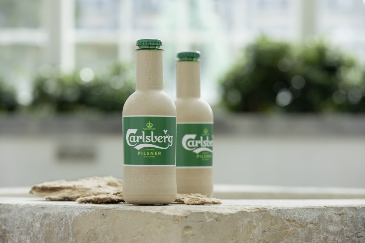 green-fibre-bottle-with-wood-fibres