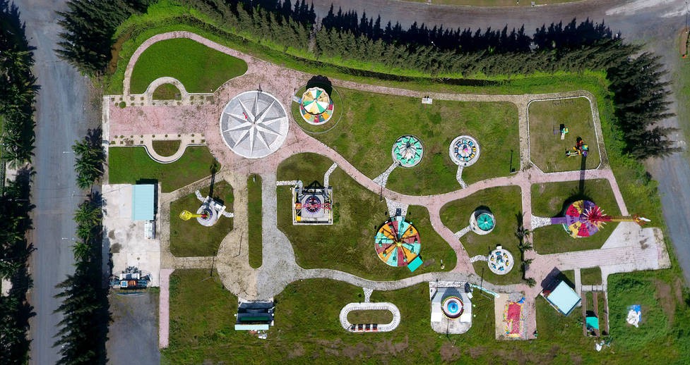 d57be9721cbb560_size1618_w2000_h1180