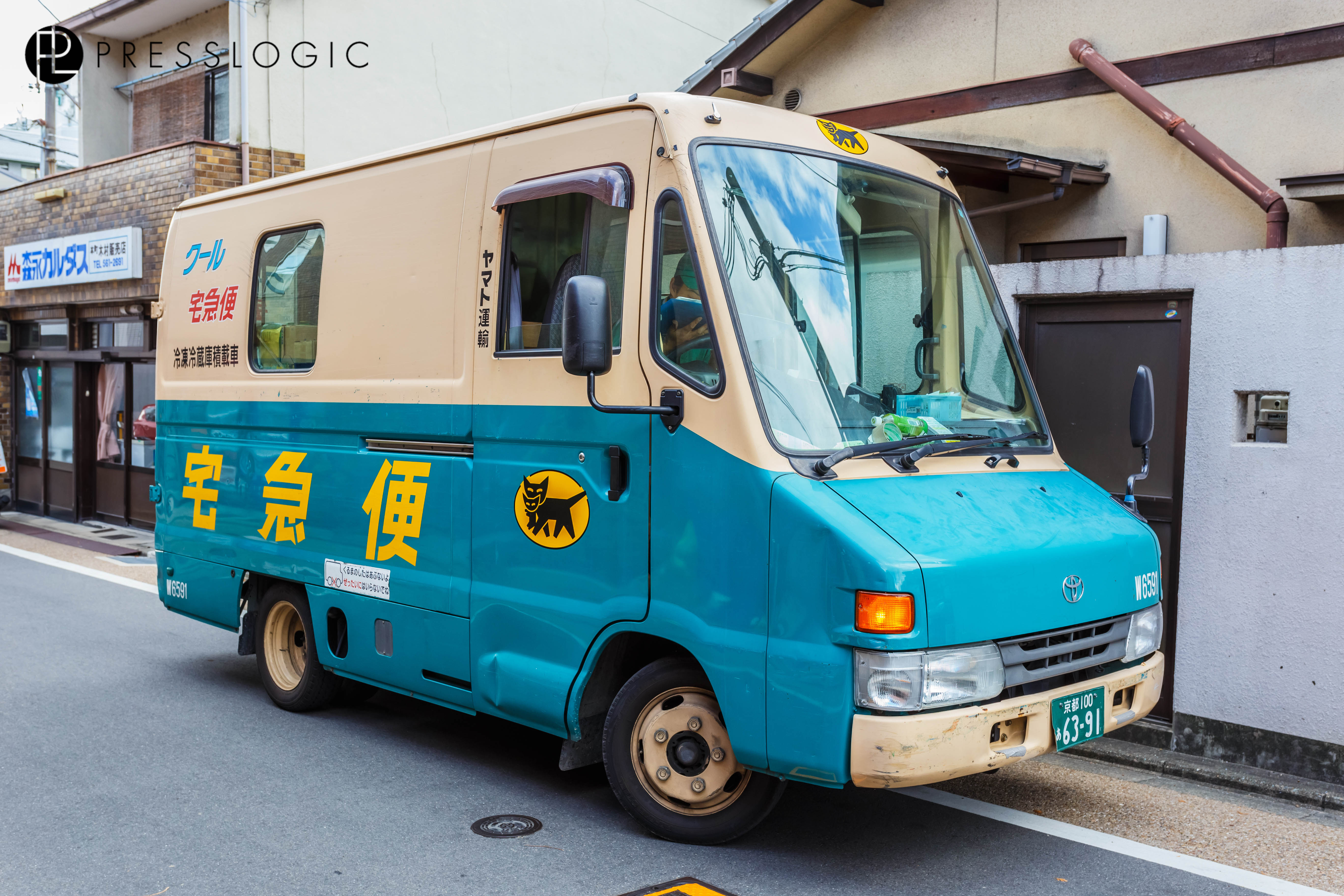 shutterstock_179105303