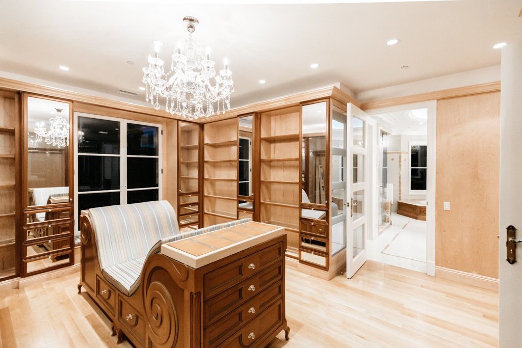 Nest Seekers International