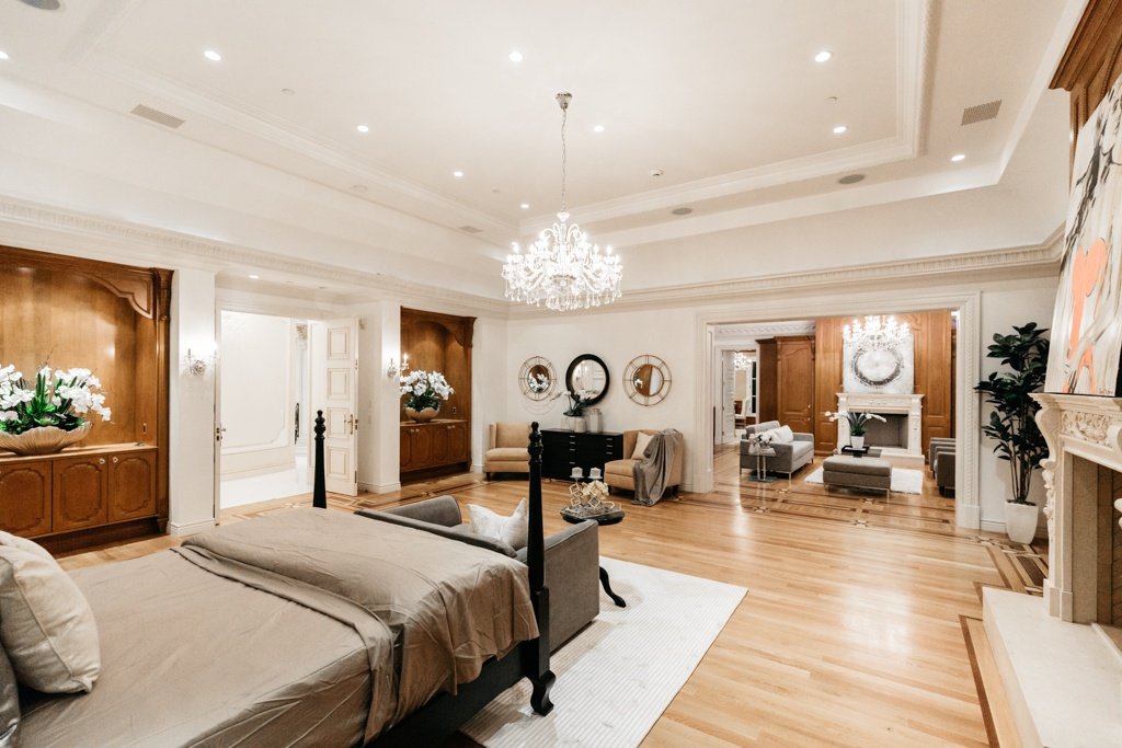 Nest Seekers International