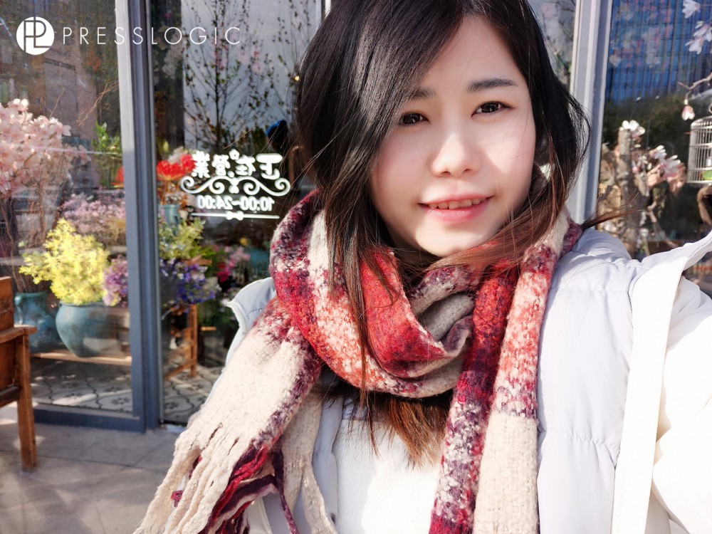 PressLogic 以美圖V6拍攝