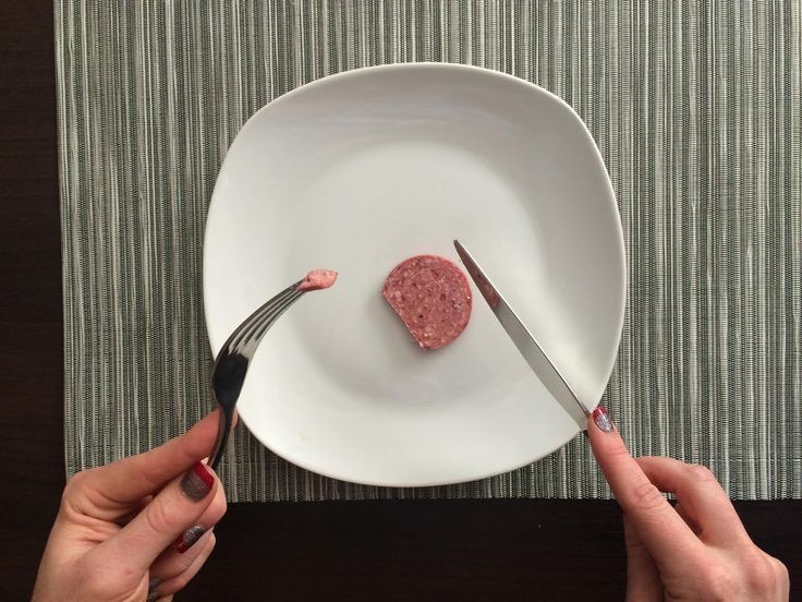 43a0a2dfea80679c07ac272b0d8819ed-table-manners-its-ok