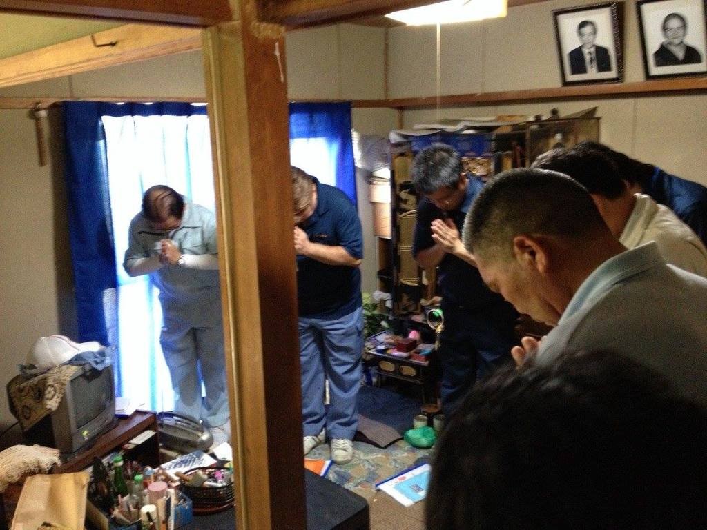 友心公司 Facebook