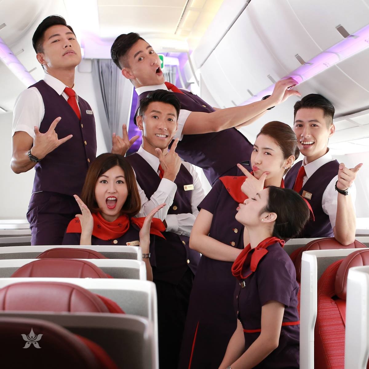 香港航空Facebook專頁