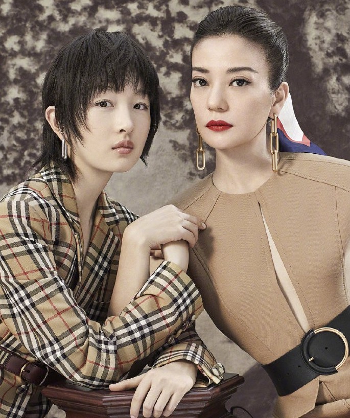 Burberry 微博3