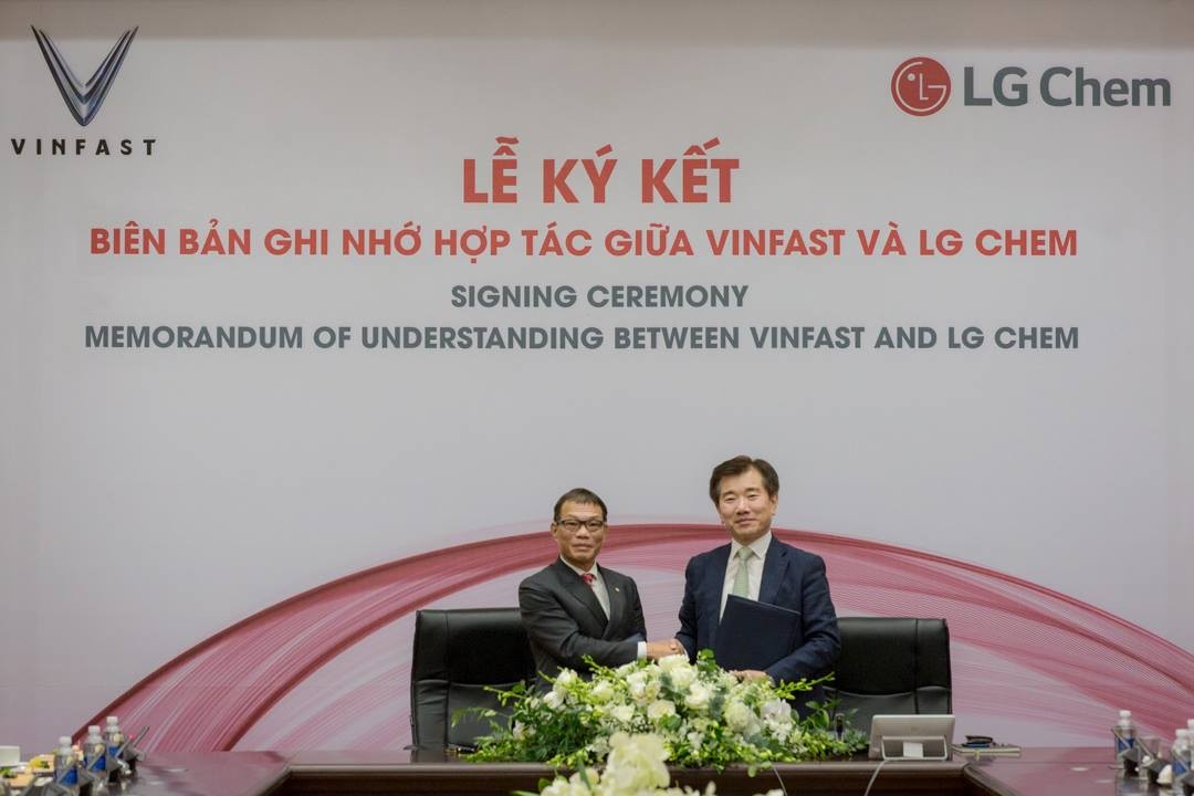 41402973_841473295976424_7969962677072035840_o