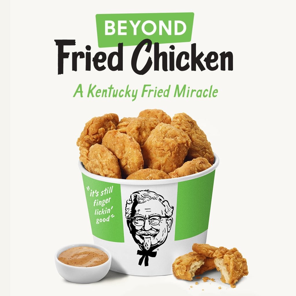 肯德基就與人造肉製造商Beyond Meat共同研發了人造肉產品:人造肉雞塊和無骨雞翼,打造素食者也能吃的「素食炸雞」。