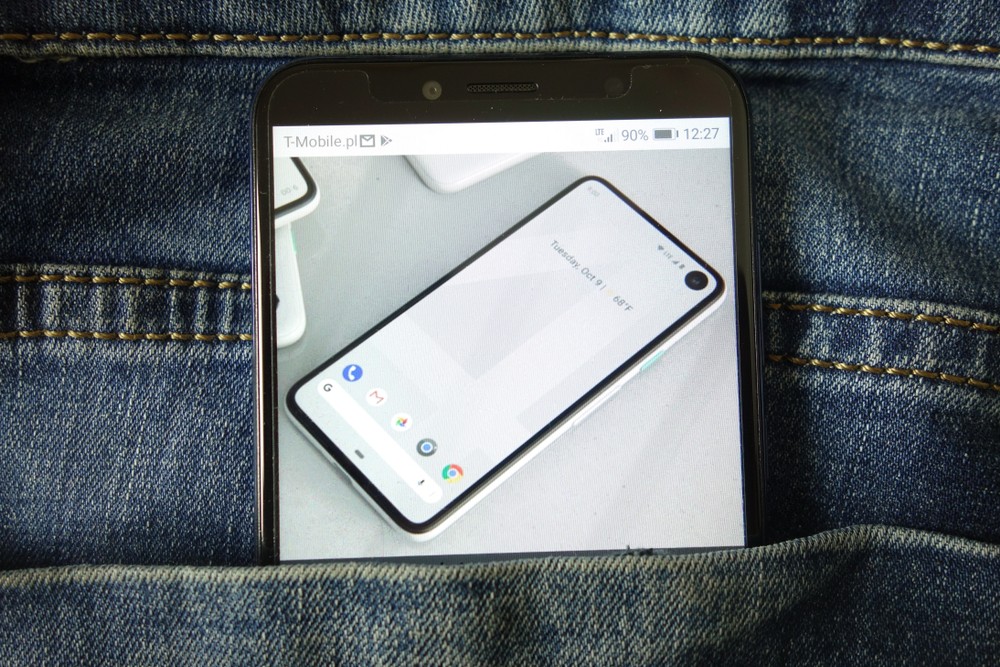 上述App目前只適用於Google今年發布的全新智能手機 Pixel