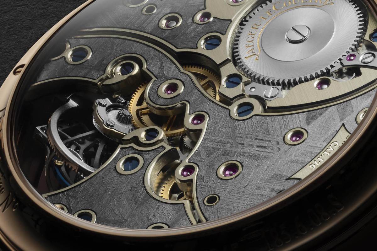 【腕錶天書】Jaeger-LeCoultre的極致工藝之作！Master Grande Tradition Gyrotourbillon 3系列如何震撼人心？