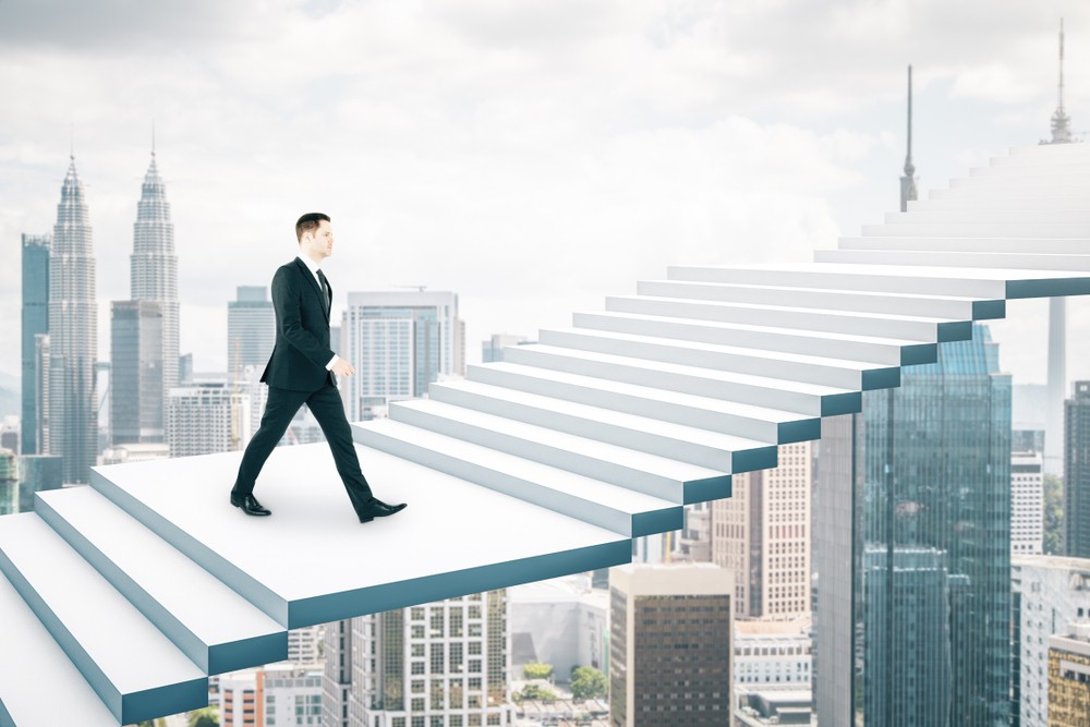 前CNBC媒體總結了多位成功人士如股神畢菲特（Warren Buffett）、特斯拉汽車（Tesla）創辦人馬斯克（Elon Musk）等著名成功人士的好習慣