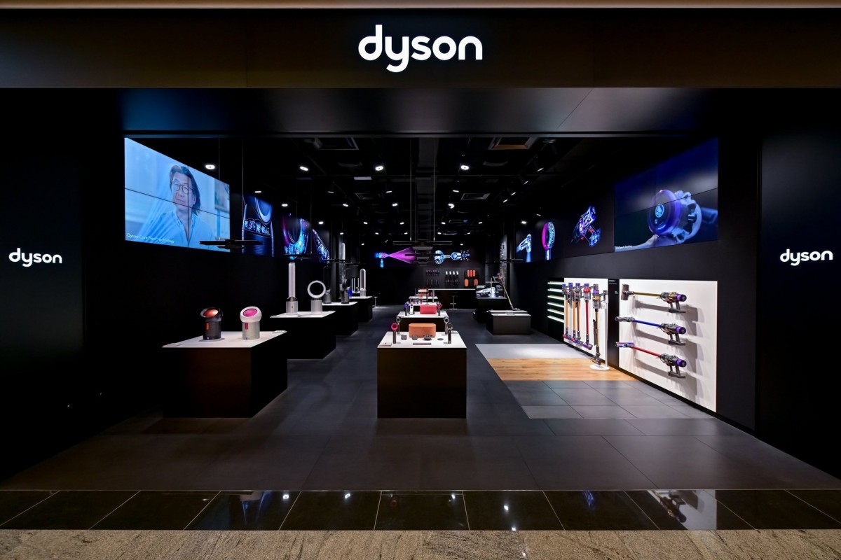 英國吸塵機與風筒品牌 Dyson周四 (23 日) 發表聲明宣布,受疫情影響,該集團全球裁員900人,其中有 600 名員工來自英國。