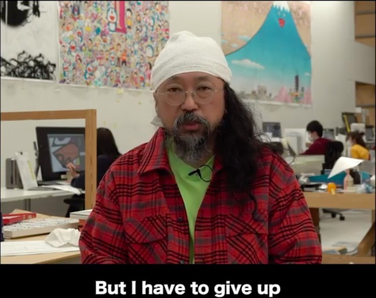 村上隆近日在無預警在Instgram坦言，他所主理的藝術公司「Kaikai Kiki」因受到新冠肺炎影響而面臨嚴重財務困境與破產危機。