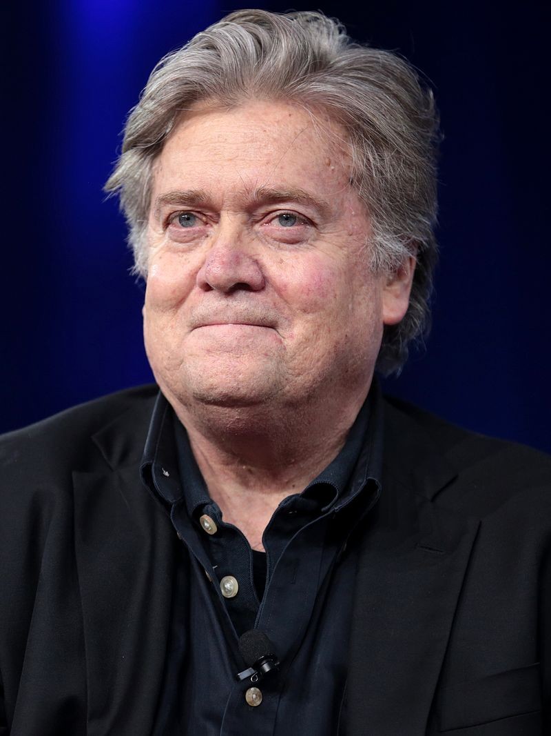 前白宮首席策略長班農(Steve Bannon)日前接受美國《霍士新聞網》(Fox News)專訪時透露,特朗普政府已指定一項「作戰計劃」(war plan)打倒中國。