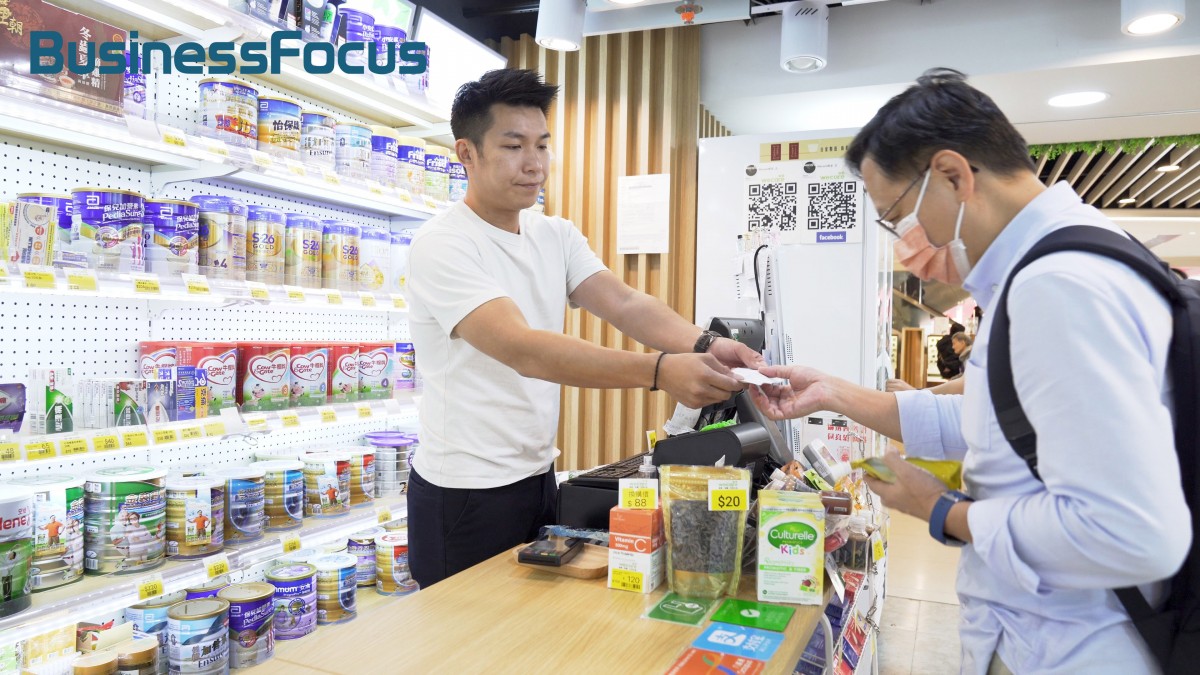 【醫藥百貨】「藥房仔」出身打造本土生活百貨品牌,Wecare創辦人:風浪下要懂得靈活變通!