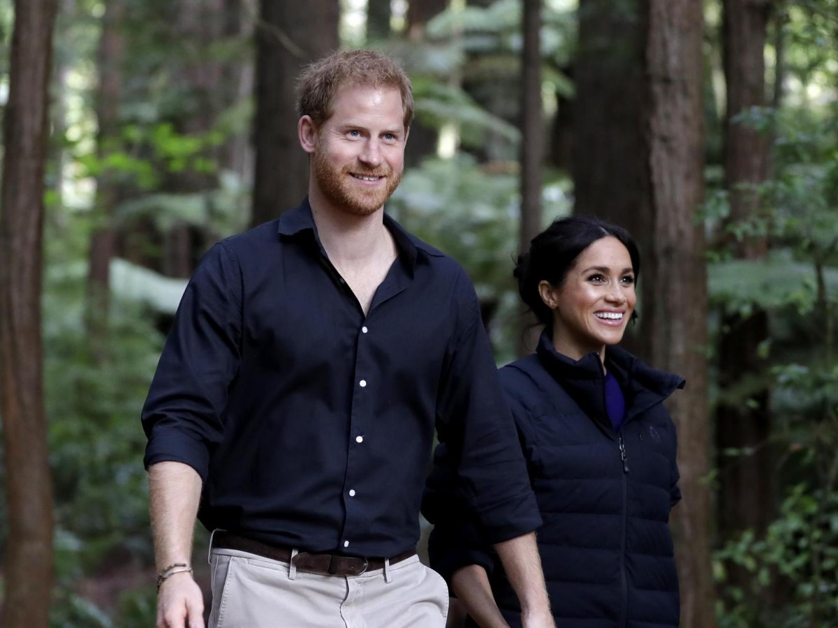 今年年頭自哈里夫婦辭去王室公職後,Netflix首席內容官特德•薩蘭多斯(Ted Sarandos)就有意與這對夫妻合作,且對他們所在的大家庭表現出極大的興趣。