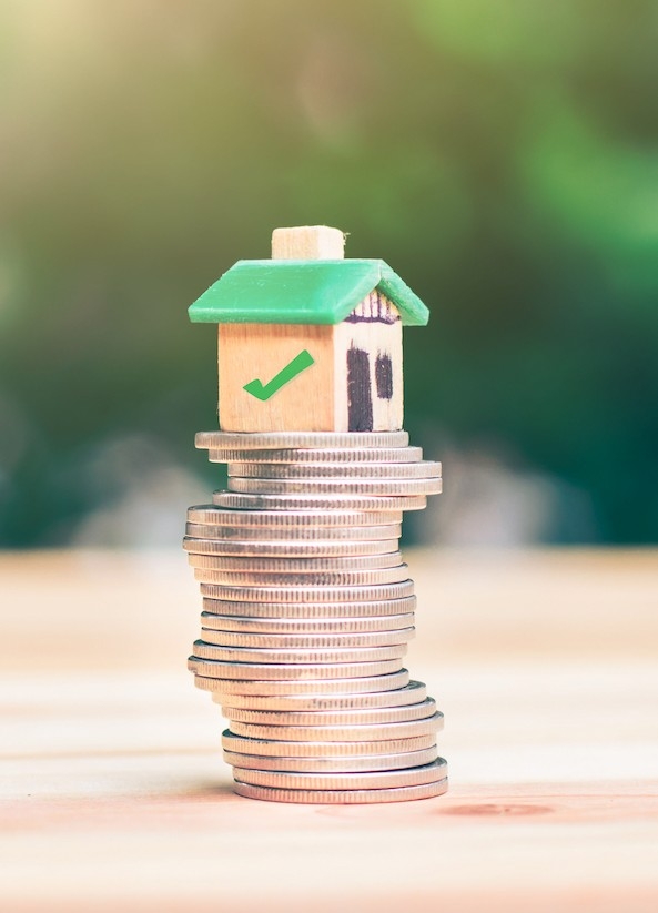 龔成建議買樓投資要出租圖利,確保有正現金流。