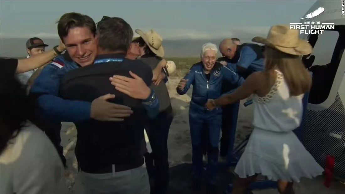 b20b9221c21f4a498640cd44045c5c37