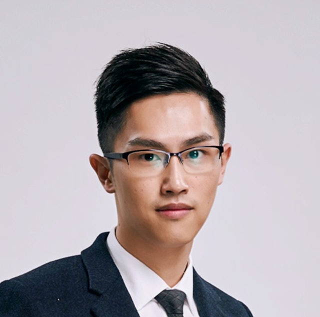 股評人黃偉豪