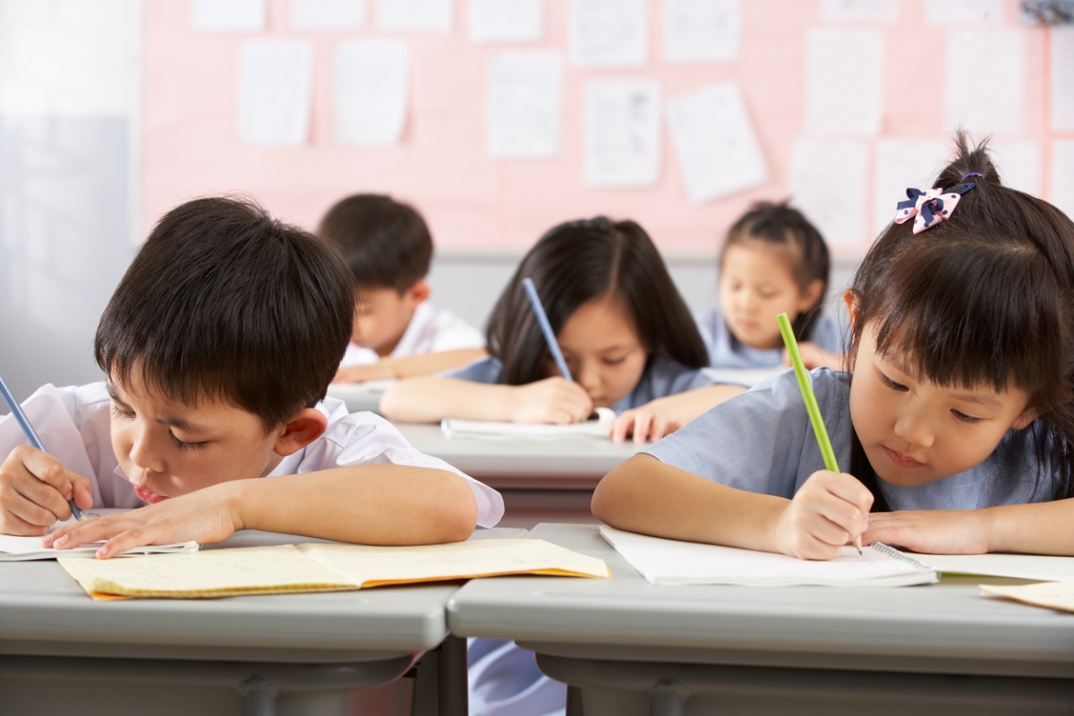 數據也顯示,在600家提供全日制或長全日制課程的幼稚園,有至少88間幼稚園獲准提高學費,另有526間保持不變,4間決定下調學費,這一數目比起去年的280間大減近70%。