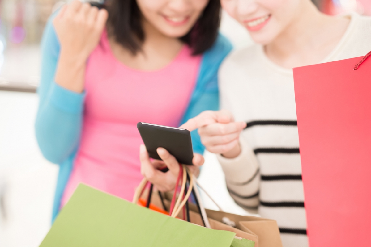 至於八達通用戶第三期1000元的消費券發放時間，將視乎用戶何時用完首兩期4000元的消費券。