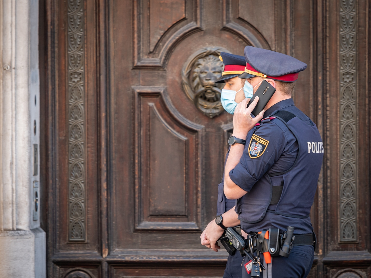 奧地利上周連續數日逾4萬人在首都維也納舉行遊行示威。