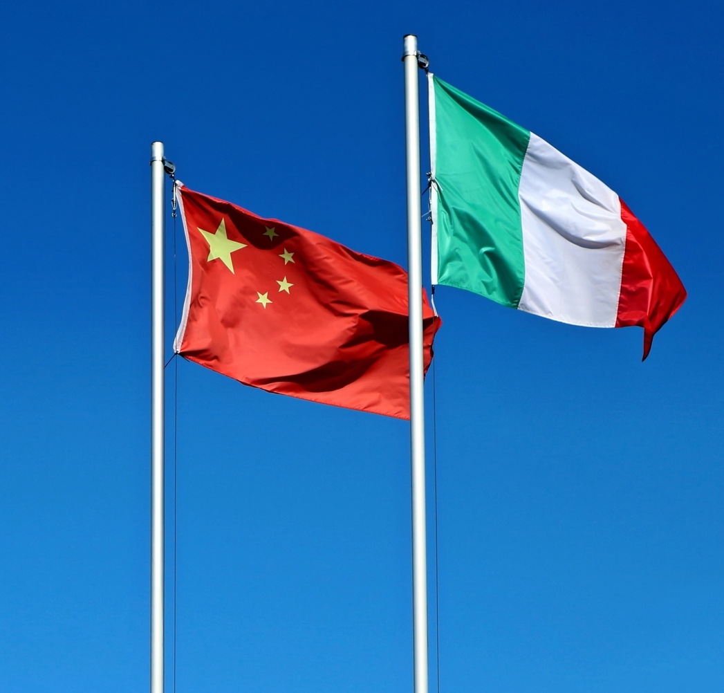 意大利政府曾三次引用黃金權力法規阻止中國企業收購意大利企業。