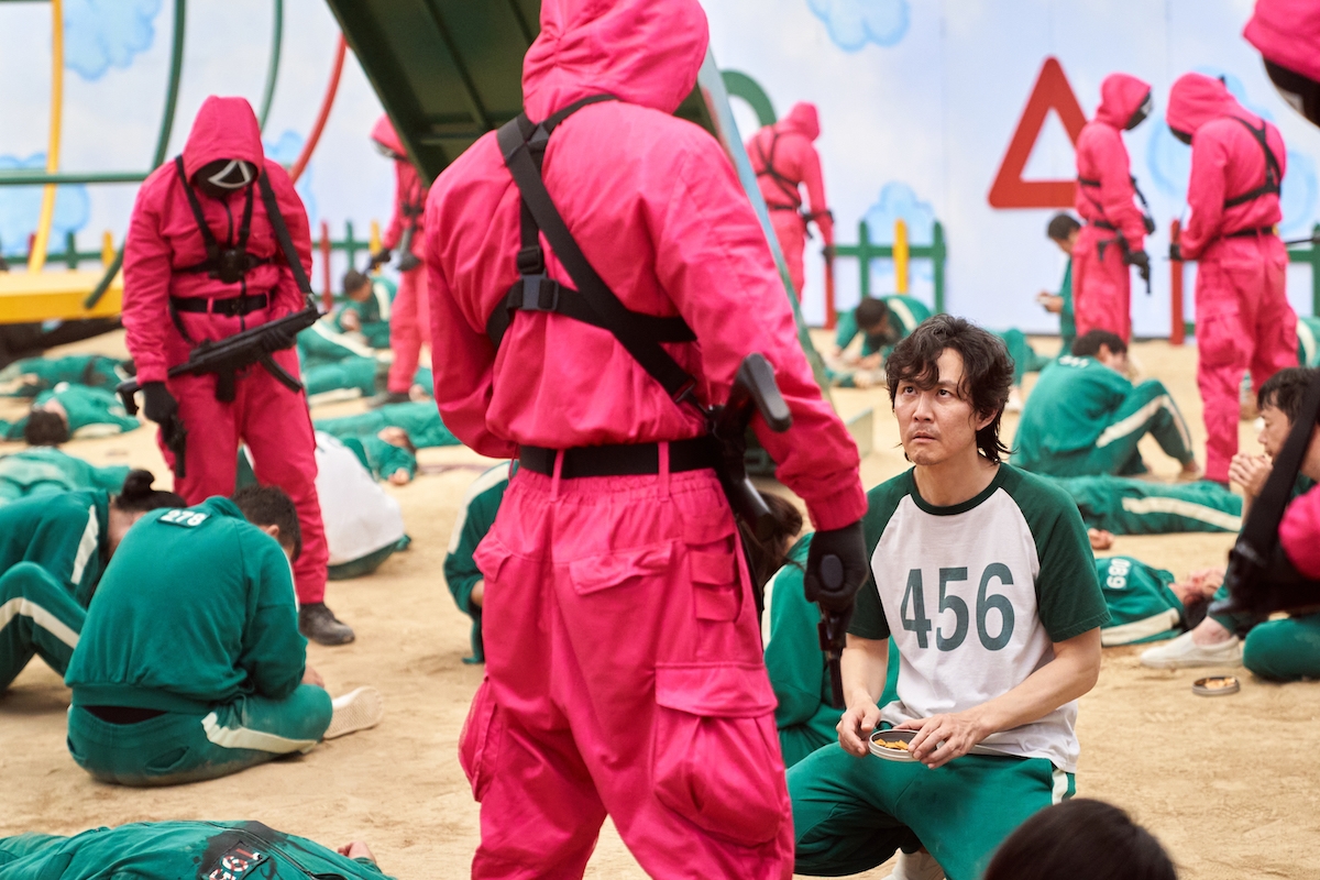 上月下旬有人乘大熱韓劇《魷魚遊戲》熱潮,推出未獲Netflix官方授權的加密貨幣魷魚幣。
