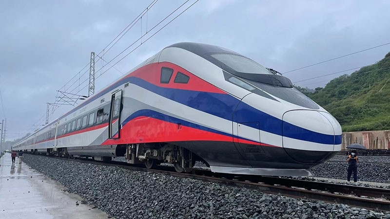 中老鐵路使用的「瀾滄號」列車同中國境內時速160km/h的動車組列車同款。