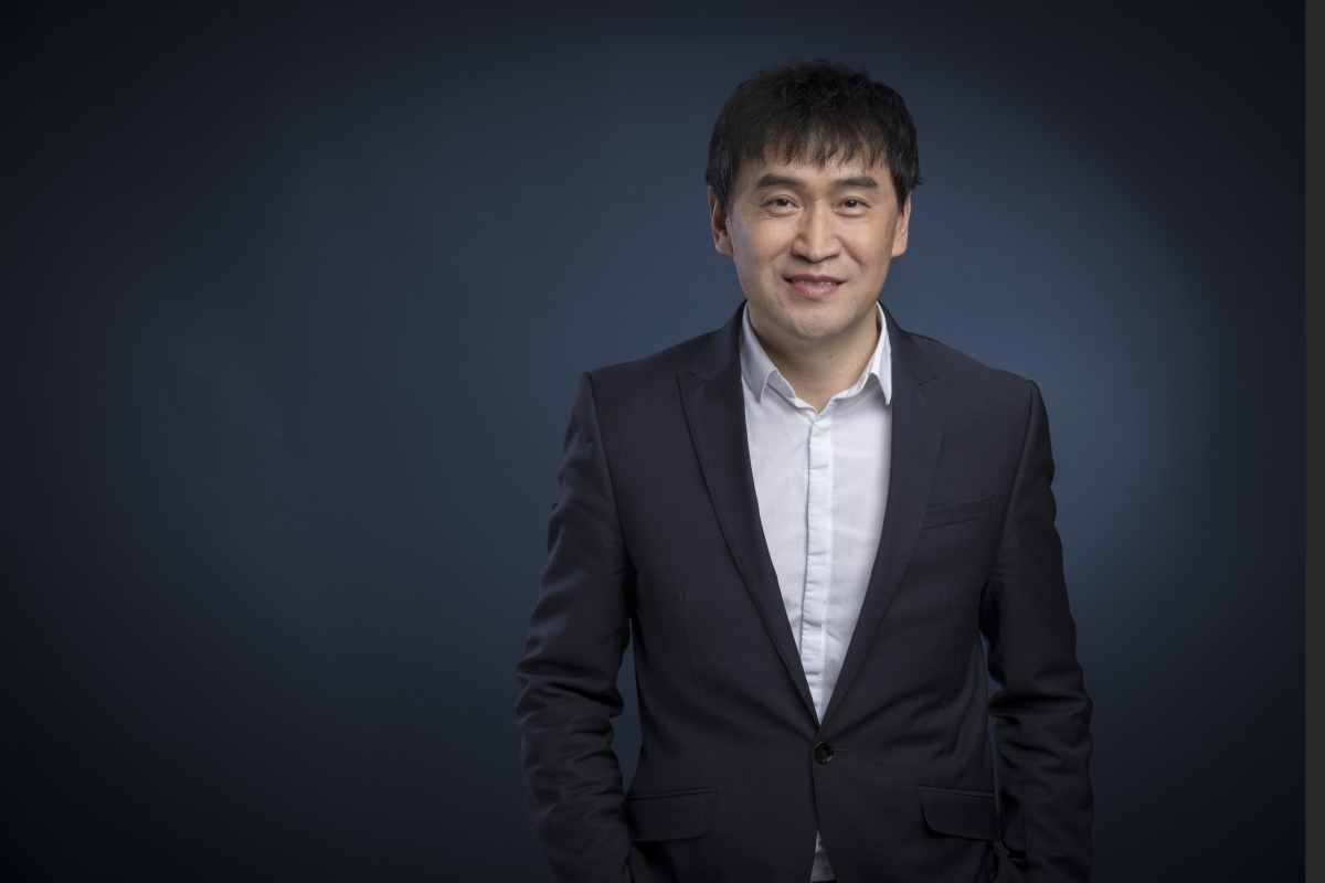 阿里巴巴集團副總裁、阿里巴巴可持續發展管理委員會主席陳龍博士對減碳形式持開放態度,認為只要是好方法、新技術均應採納。