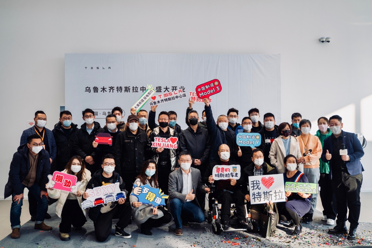 電動車巨頭Tesla於上月31日在新疆開設首家門店。