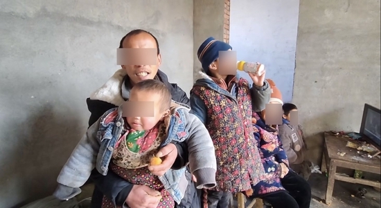 儘管當局曾發佈聲明表示涉事女子是在街頭流浪被董某民收留,並否認存在拐賣行為,但有關説法並無法説服大批網友。
