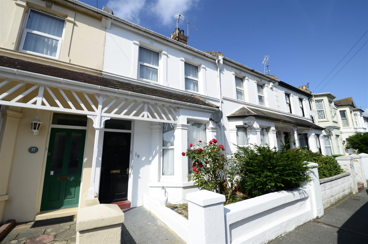 Bexhill-on-Sea距離倫敦少於兩小時的火車車程,鎮內至少有3間評為outstanding的學校。