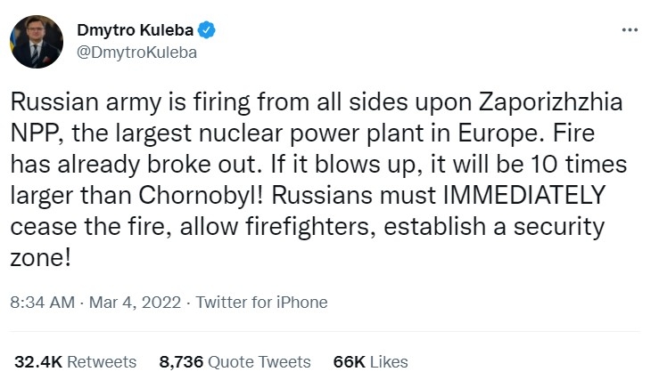 烏克蘭外長庫列巴在Twitter發文證實,指俄軍正從四面八方朝扎波羅熱核電廠開火導致火災,更警告若核電廠發生爆炸,恐怕