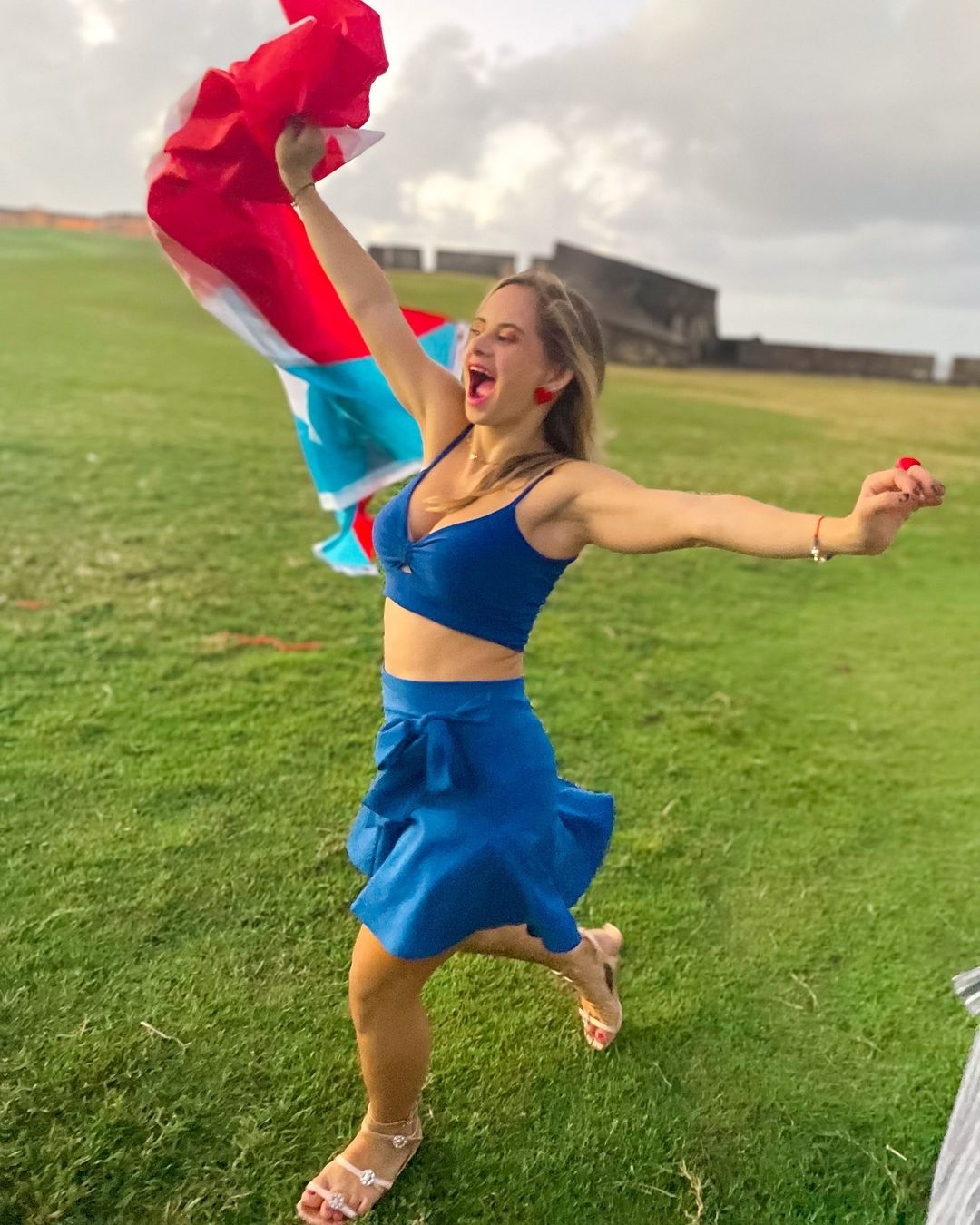 Victoria's Secret近期開創品牌先例,選用一名患有唐氏綜合症的女模特拍攝内衣廣告,作為公司往多元審美轉型發展的最新里程碑。