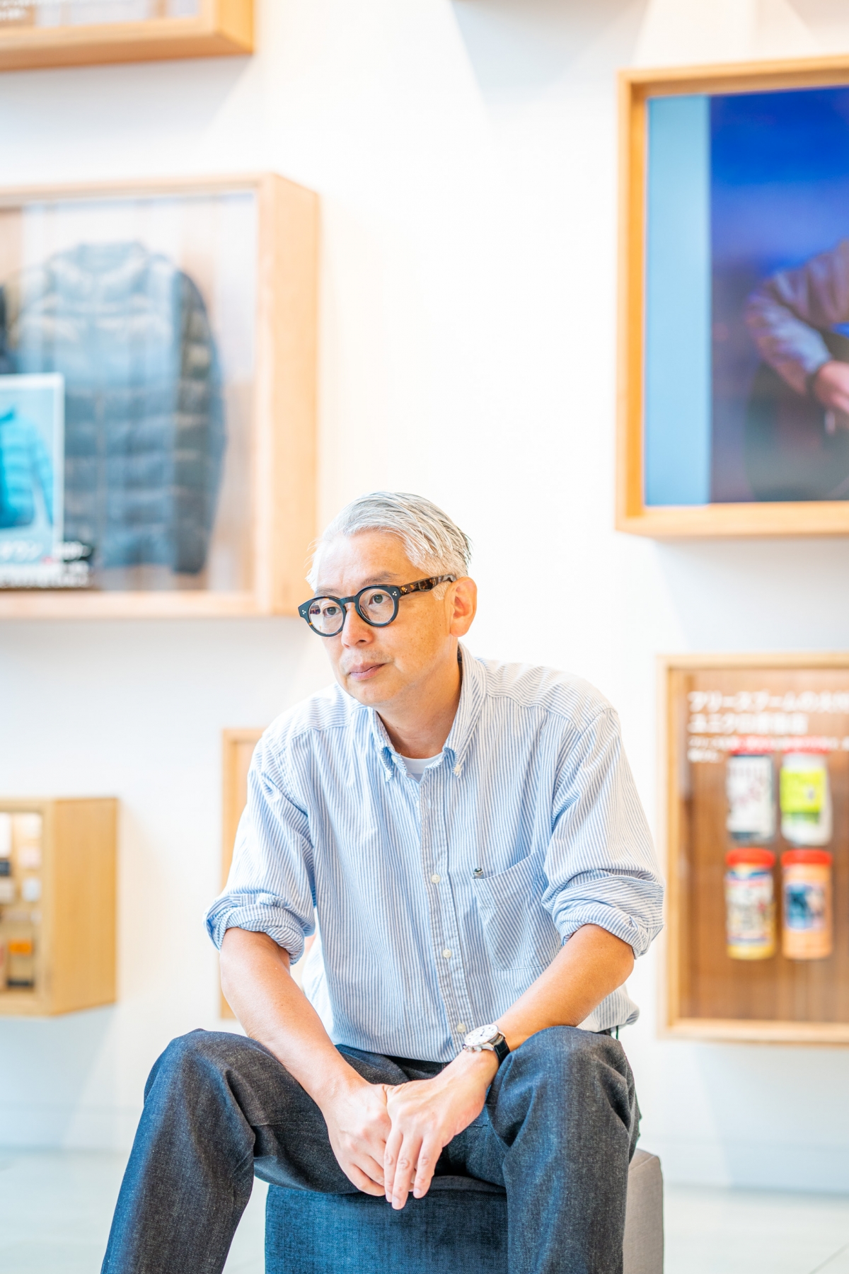 木下孝浩認為，《LifeWear magazine》的內容取材與POPEYE有點相似，同樣地具備時裝及生活休閒元素，不過《LifeWear magazine》的讀者群較廣泛，不同年齡層及國籍人士都是他們的目標，所以選材時會顧及不同讀者的需要。