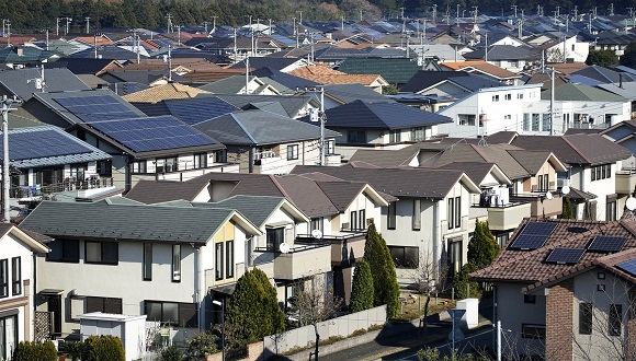 民間出租住宅及公共住宅,未經業主的許可,住戶不可與家庭成員以外的人居住。