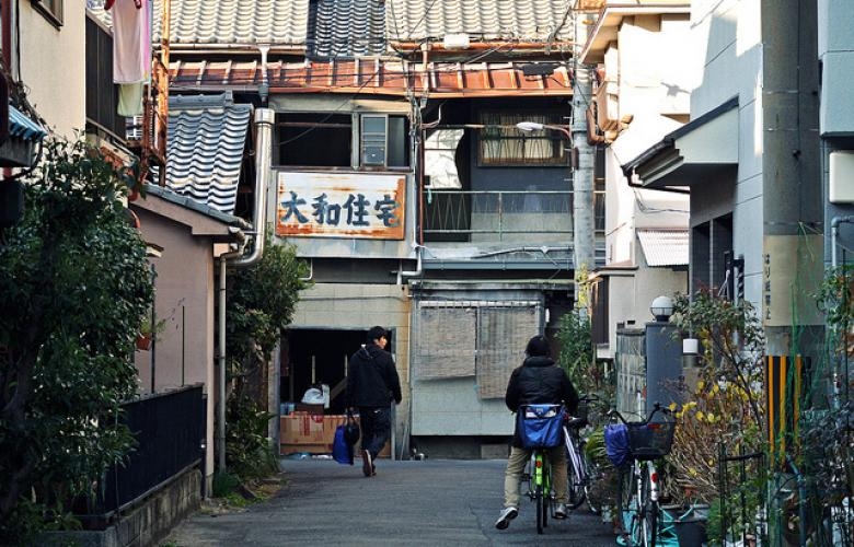 「特區民宿」是指於日本特定區域經營的民宿,目的主要是應付增加的外國旅客以及促進區域發展。