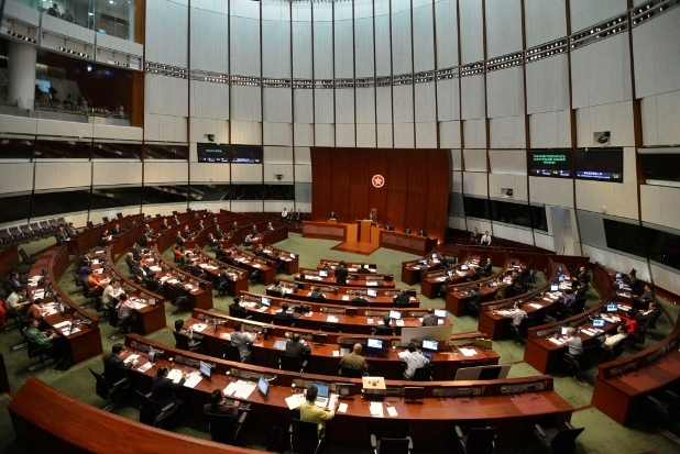 第六屆香港特首選舉將於5月8日舉行。