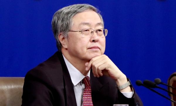 前中國人行行長周小川指,應避免陷入支付系統的冷戰。