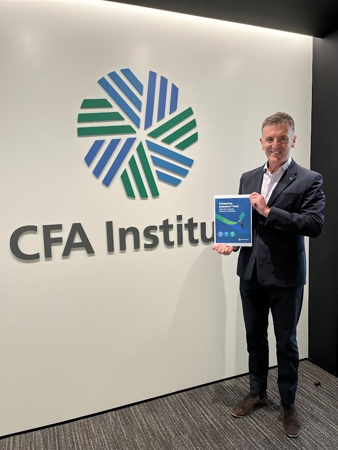 CFA協會亞太區董事總經理連伯樂（Nick Pollard）就提到：「在未來三年，能夠使用最新的科技平台和工具來執行投資策略將變得更重要。」