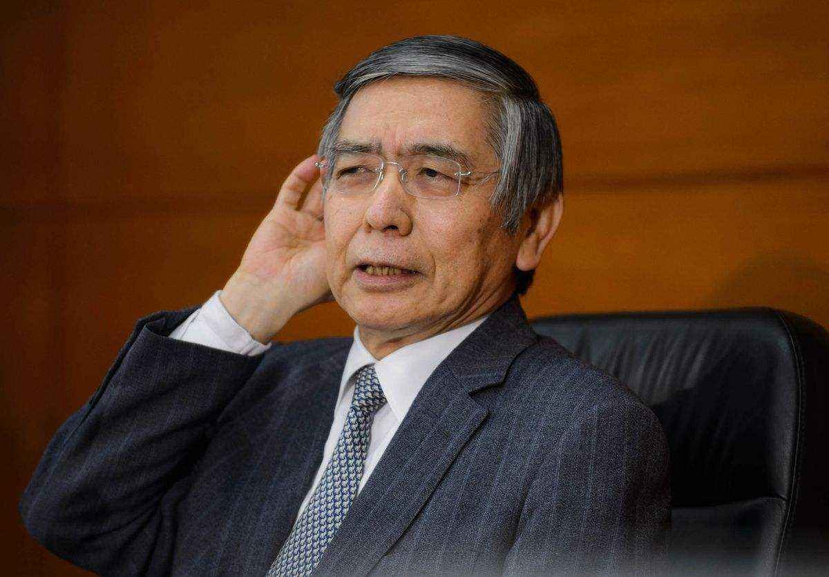日本央行行長黑田東彥指通脹是暫時的,會維持寬鬆貨幣政策。