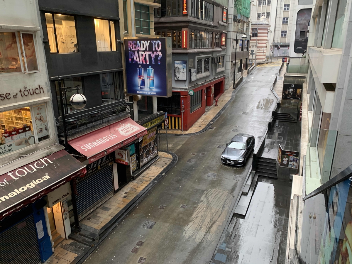 疫情以來酒吧及酒館屢被停業，累計損失高達數十億元。